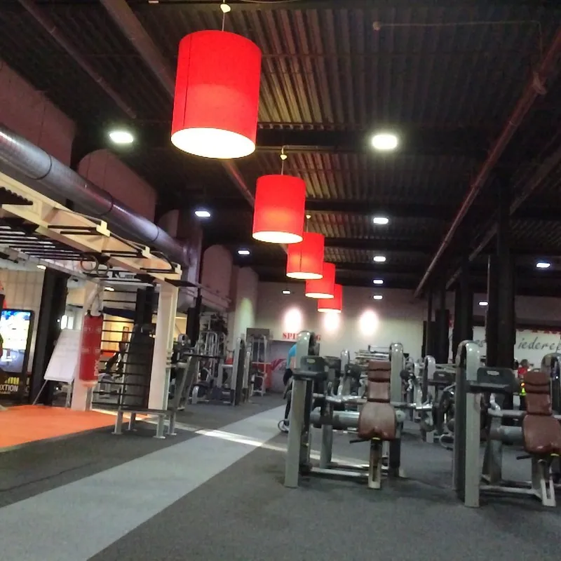 Enkhuizer Sport Centrum squash venue photo 1 of 2
