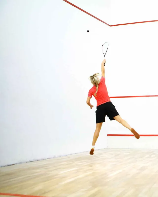 Exeter Golf & Country Club Ltd squash venue photo 7 of 8