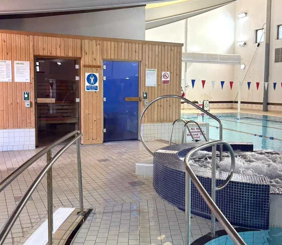 Faringdon Leisure Centre squash venue photo 6 of 8