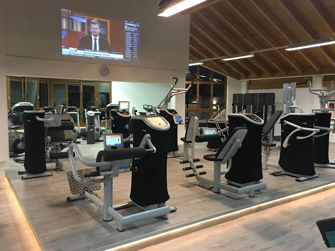 Fitness-Club Ringwiese squash venue photo 4 of 5