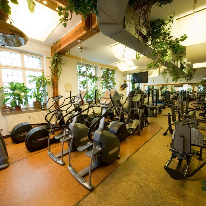 Fitness-Club Ringwiese squash venue photo 2 of 5