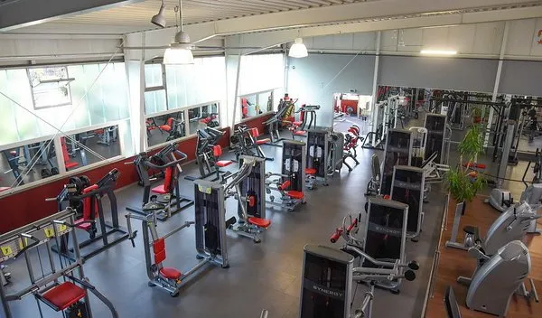 Fitness u. Freizeit-Insel squash venue photo 4 of 10