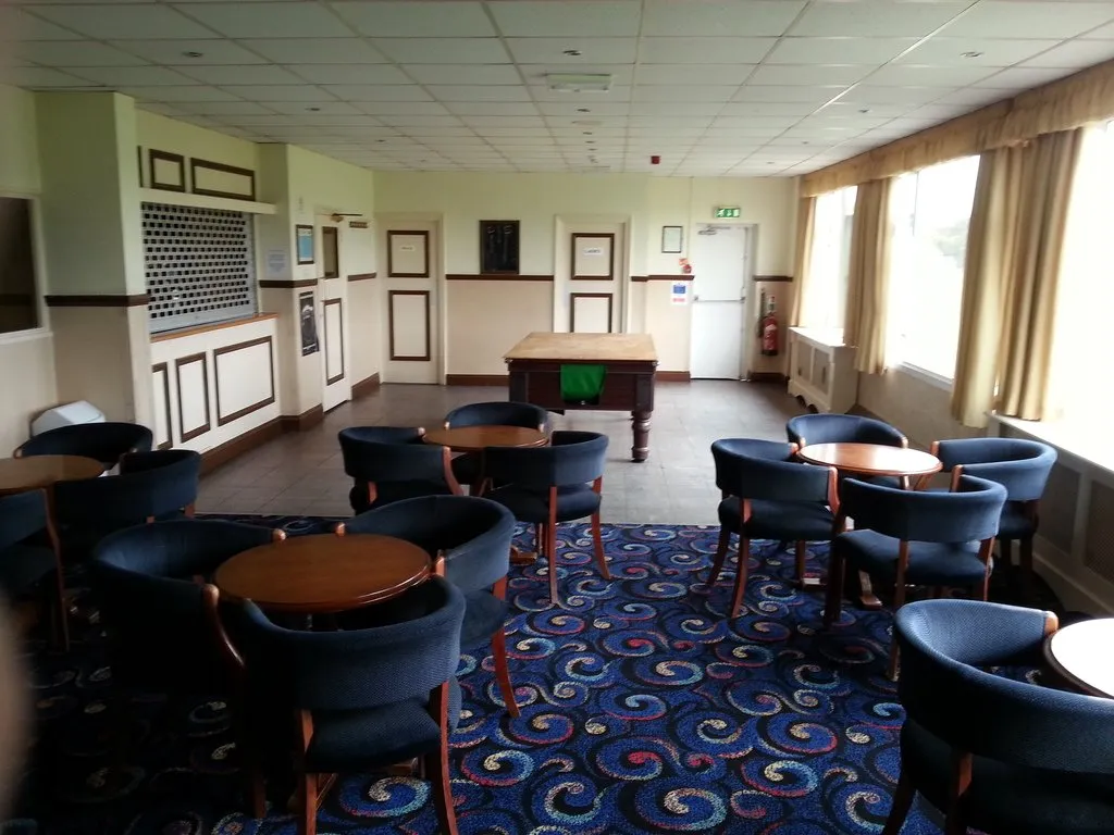Ford Sports & Social Club (Newbury Park) squash venue photo 7 of 7