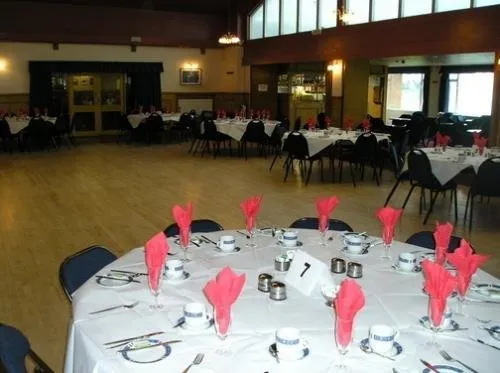 Ford Sports & Social Club (Newbury Park) squash venue photo 1 of 7