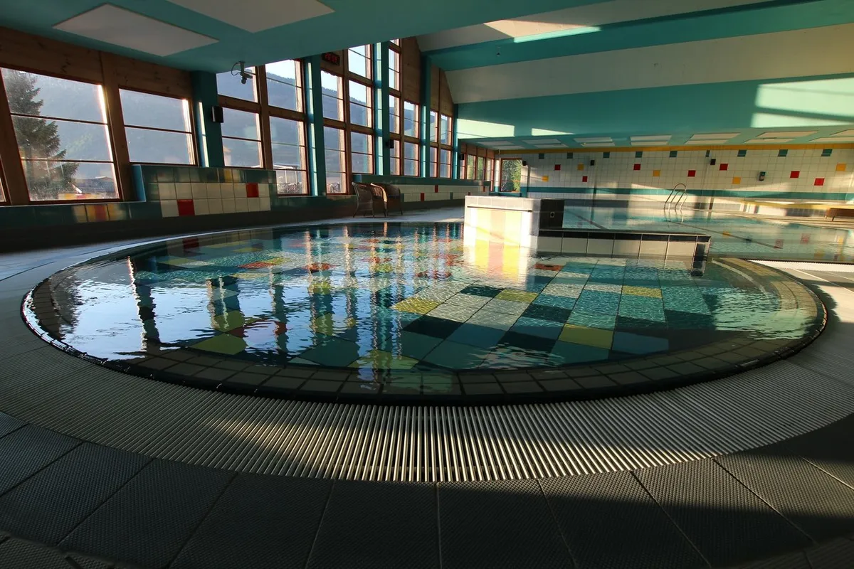 Fossberg Hotell squash venue photo 3 of 4