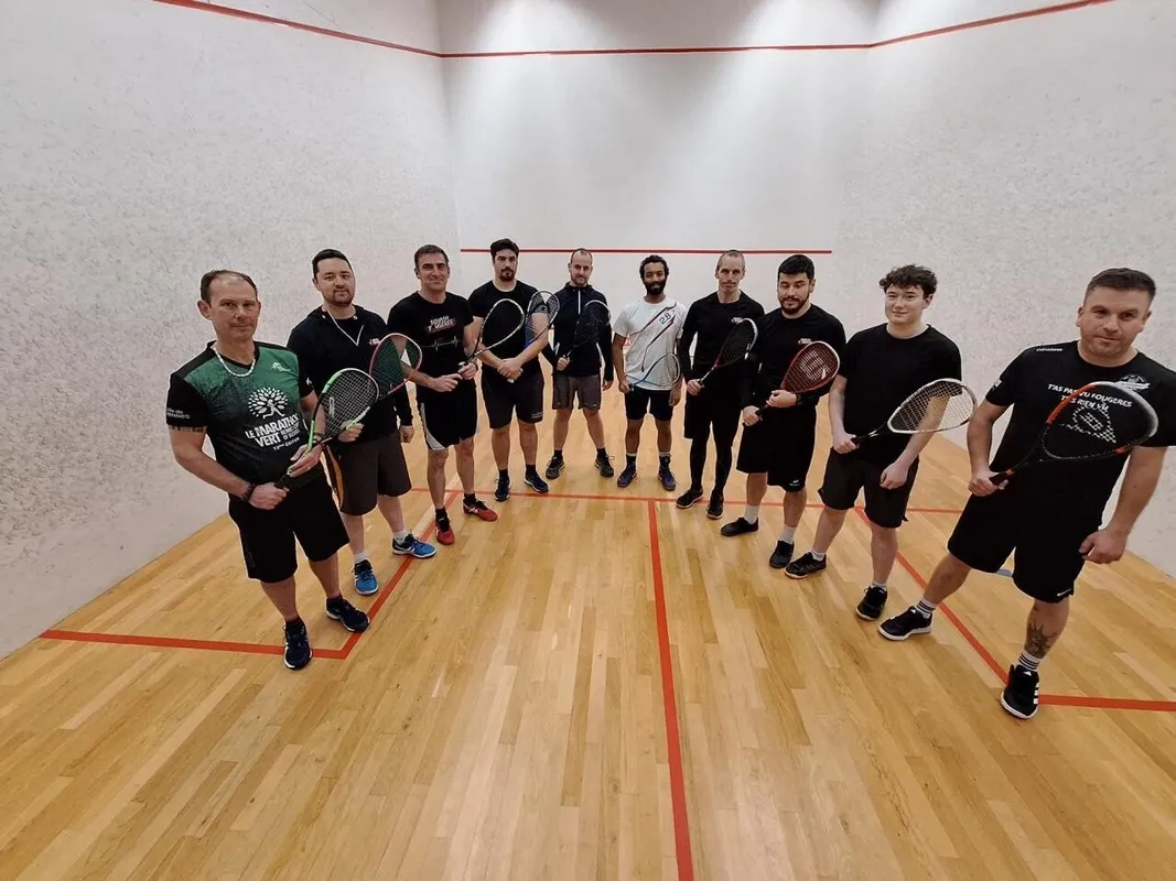 FOUGERES TENNIS CLUB squash venue photo 2 of 6