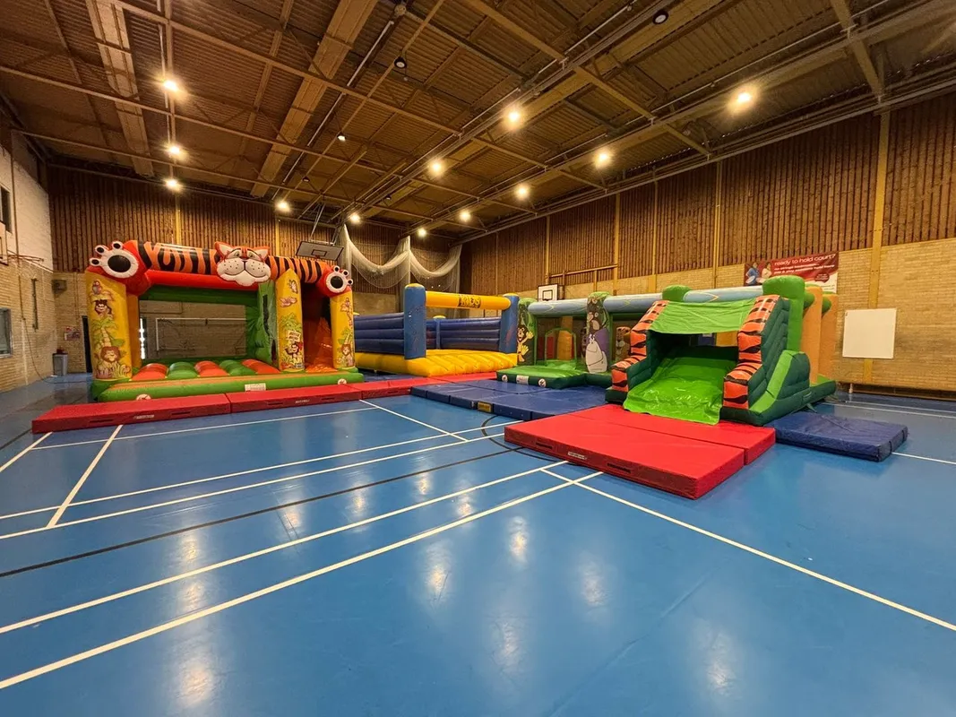 Frogmore Leisure Centre squash venue photo 6 of 6