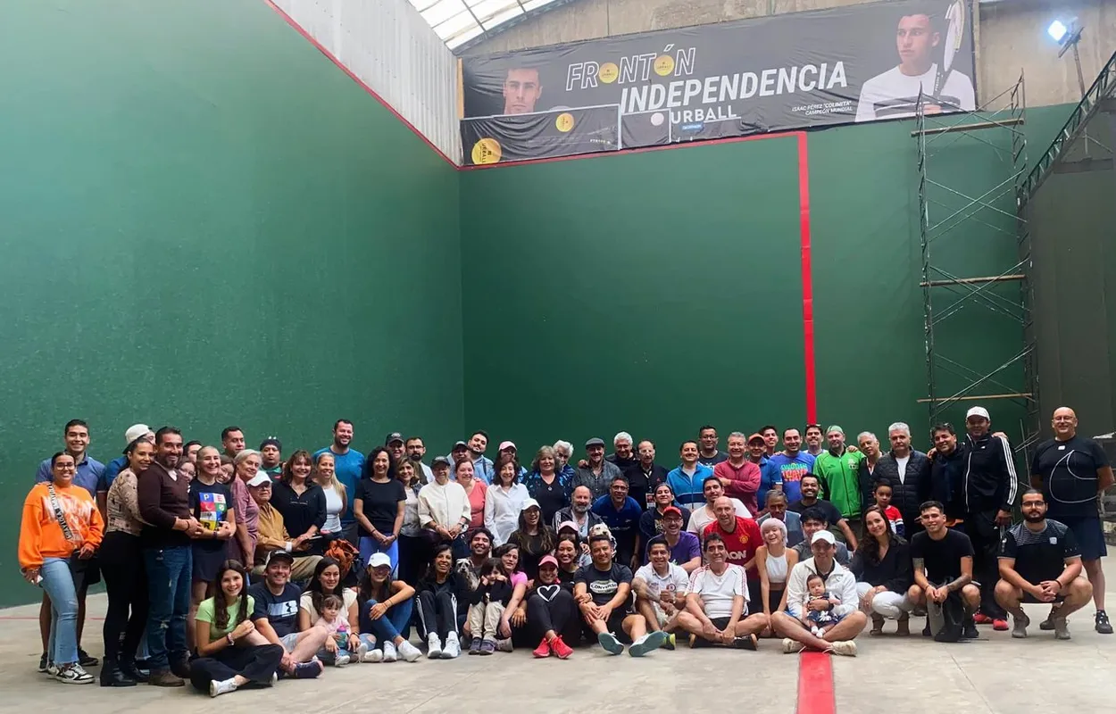 Fronton y Squash Independencia squash venue photo 1 of 4