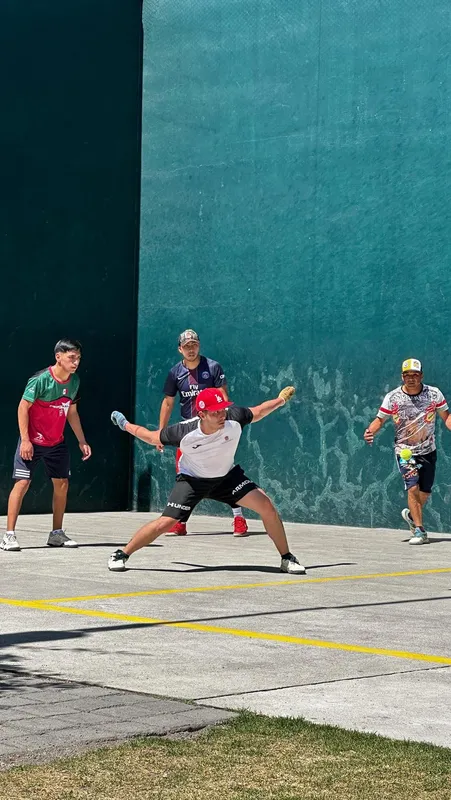 Fronton y Squash Ochoa squash venue photo 1 of 5