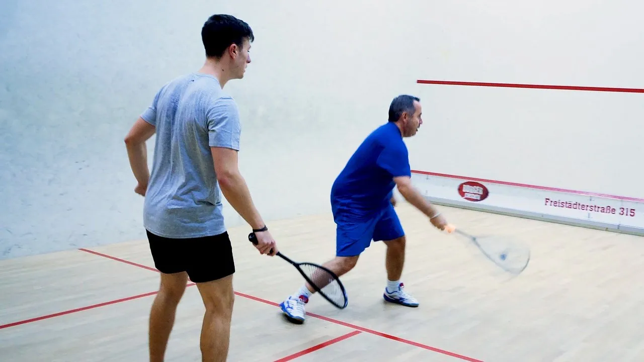 F10 Sports- & Fitnessclub squash venue photo 6 of 8