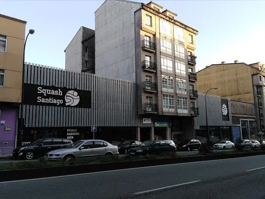 Gimnasio Squash Santiago (Milladoiro) squash venue photo 4 of 8