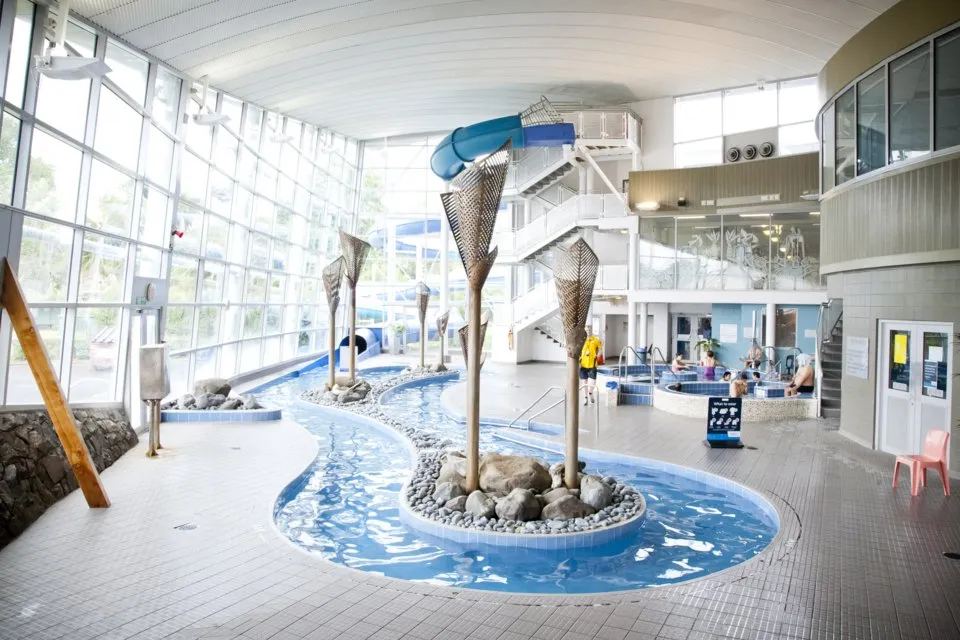 Glenfield Pool and Leisure Centre squash venue photo 4 of 10