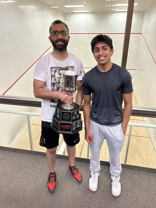 GoodLife Fitness Toronto Dunfield and Eglinton squash venue photo 2 of 9