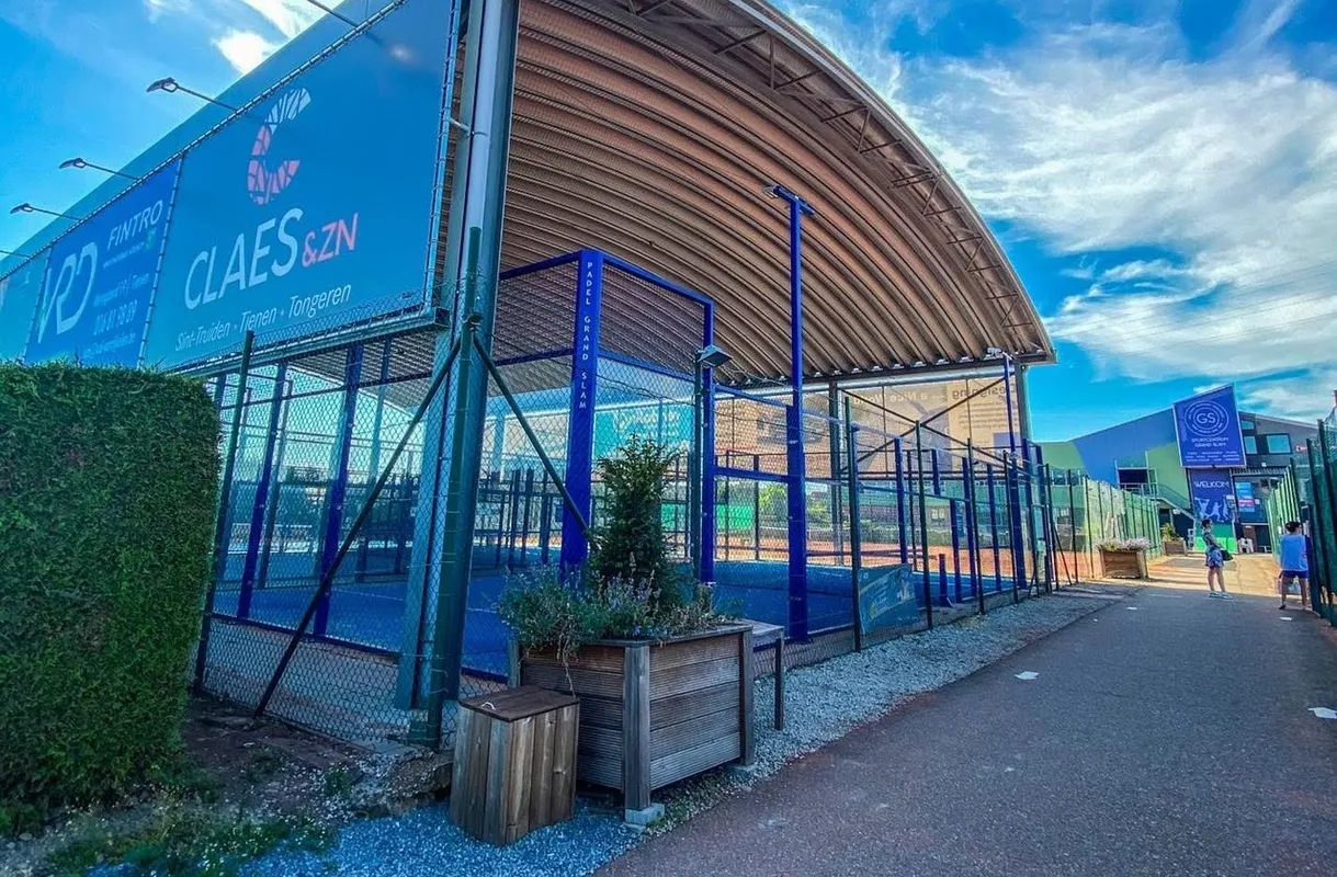 GRAND SLAM TIENEN TENNIS EN PADEL SCHOOL ACADEMY squash venue photo 1 of 3