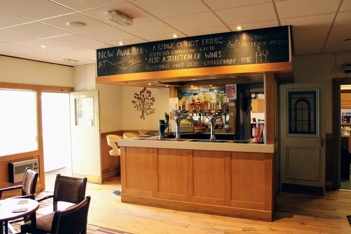 Greenfields Sports And Social Club squash venue photo 1 of 10
