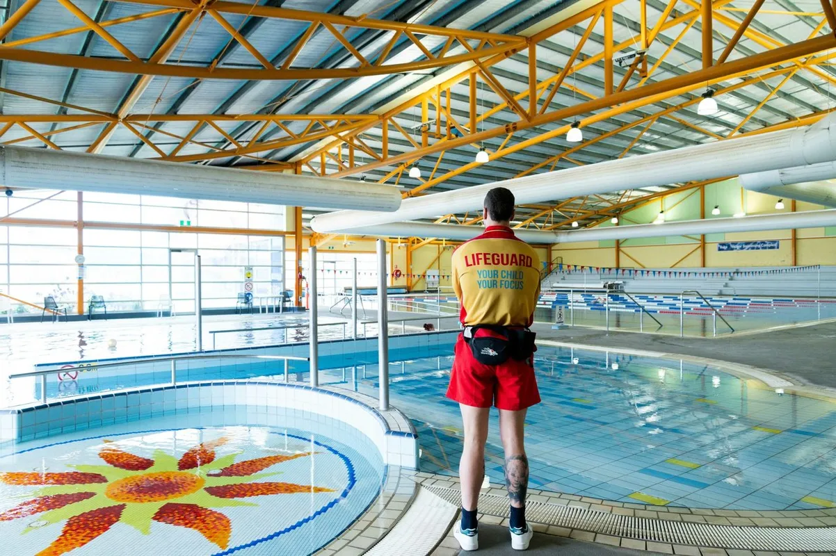 Hamilton Indoor Leisure & Aquatic Centre squash venue photo 3 of 4
