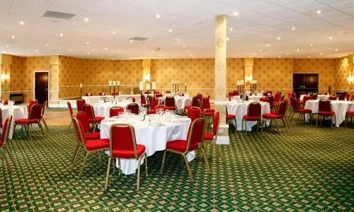 Hatherton Hotel Stafford South squash venue photo 1 of 9