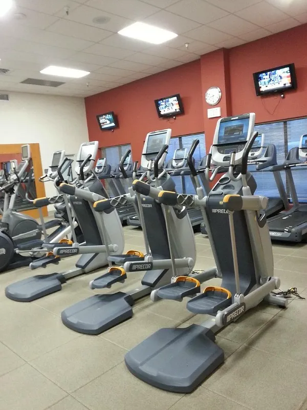 Healthclub By Hilton squash venue photo 2 of 5