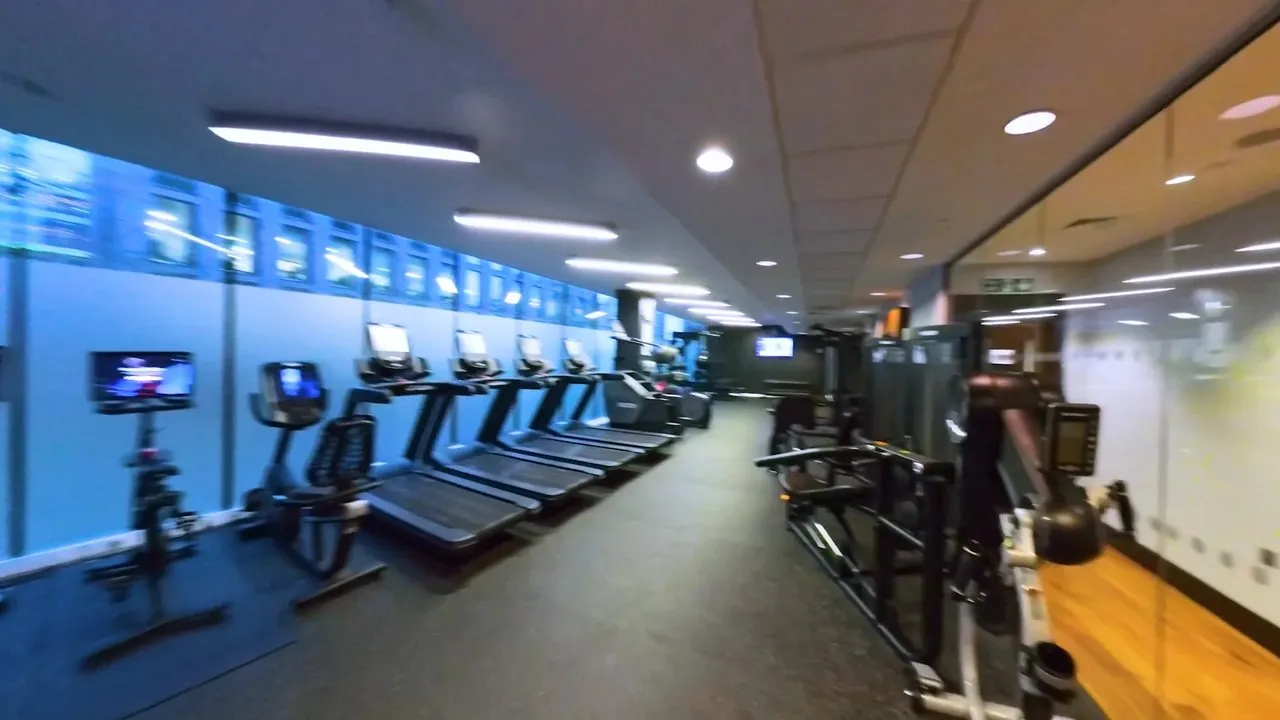 Hilton LivingWell Health Clubs squash venue photo 3 of 10
