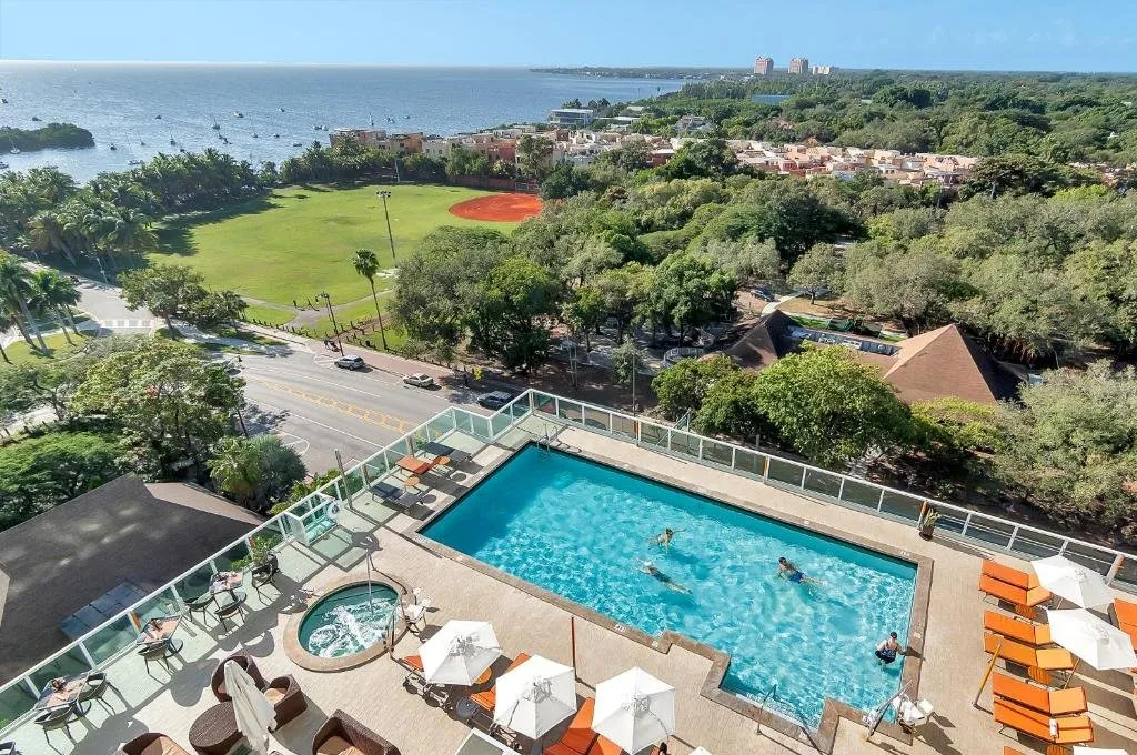 Hotel Arya Coconut Grove squash venue photo 3 of 5