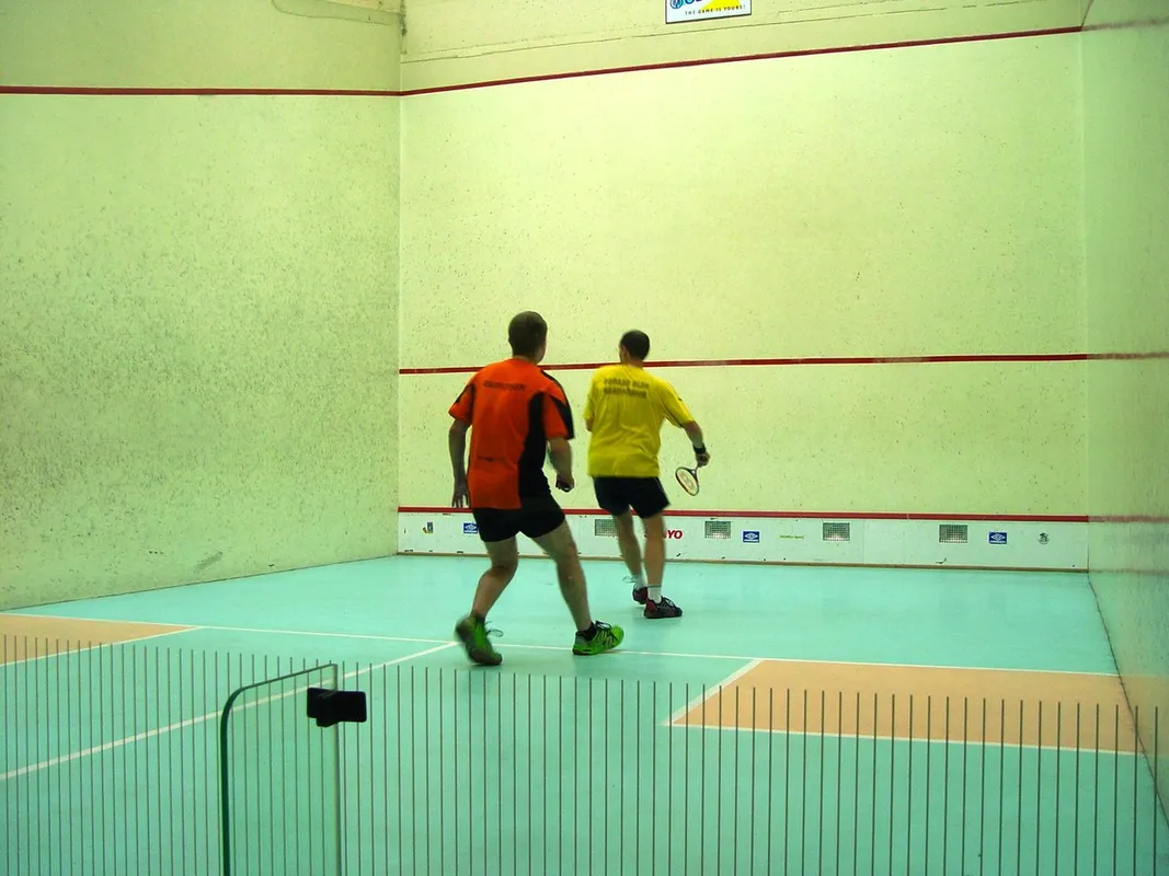 Hotel Sportcenter Funf Dorfer AG squash venue photo 5 of 6
