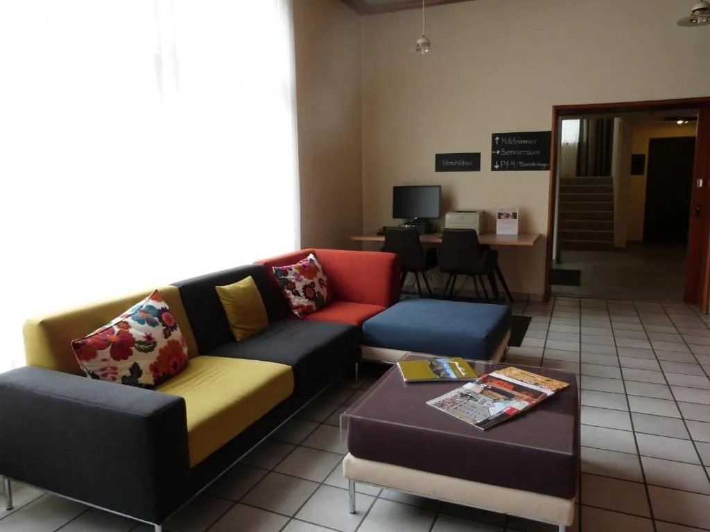 Hotel Sportcenter Funf Dorfer AG squash venue photo 3 of 6