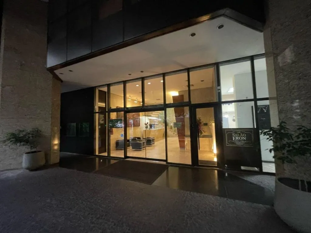 Hotel Guignard squash venue photo 3 of 10