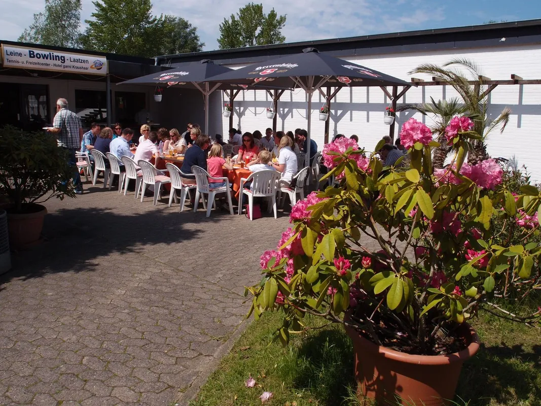 Hotel Garni Kraushaar Tennis - und Freizeitcenter squash venue photo 9 of 9