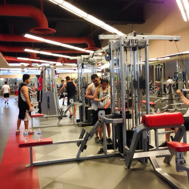 24 Hour Fitness