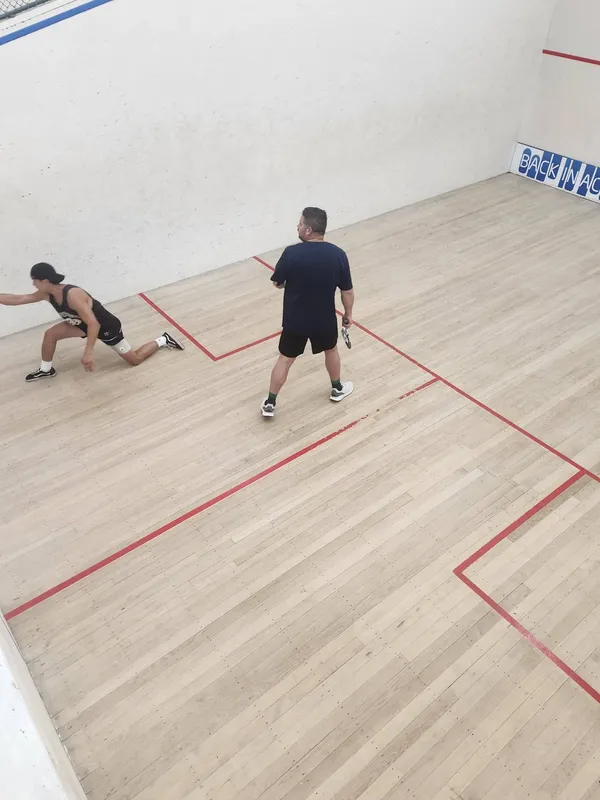 Howard Booth Squash Club squash venue photo 7 of 9