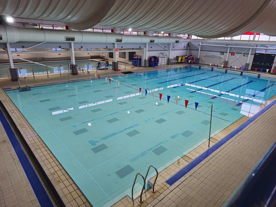 Hucknall Leisure Centre squash venue photo 7 of 10