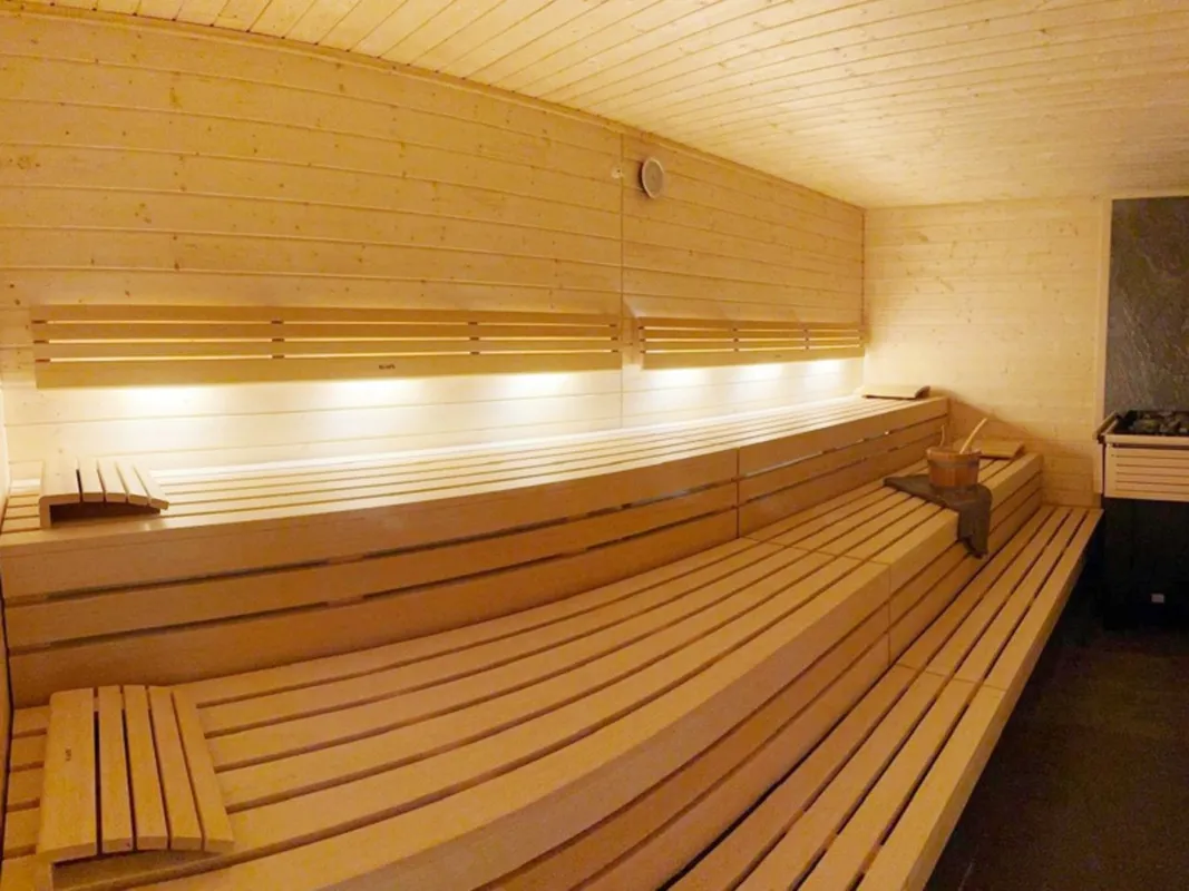 INJOY Weiden squash venue photo 5 of 8
