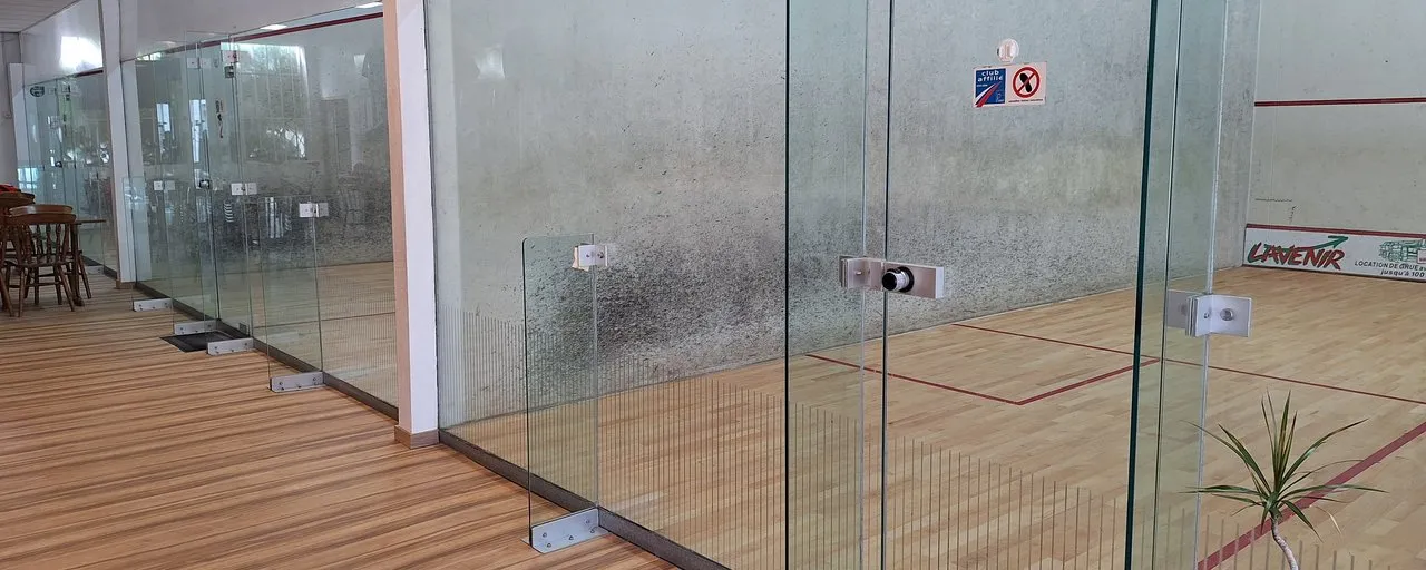 Joe Bar Squash Club squash venue photo 8 of 9