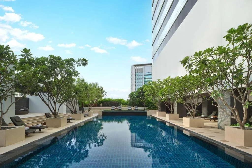 JW Marriott Hotel Bangkok squash venue photo 4 of 5