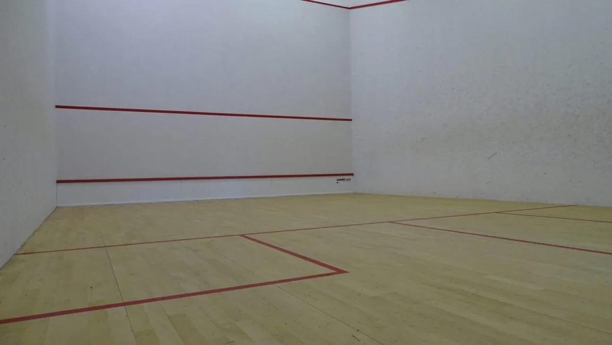 KAL - Huddersfield Leisure Centre squash venue photo 8 of 10