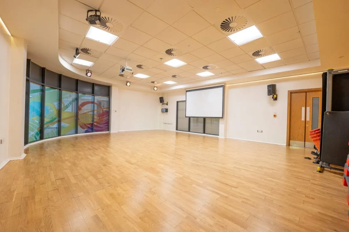 KAL - Huddersfield Leisure Centre squash venue photo 6 of 10