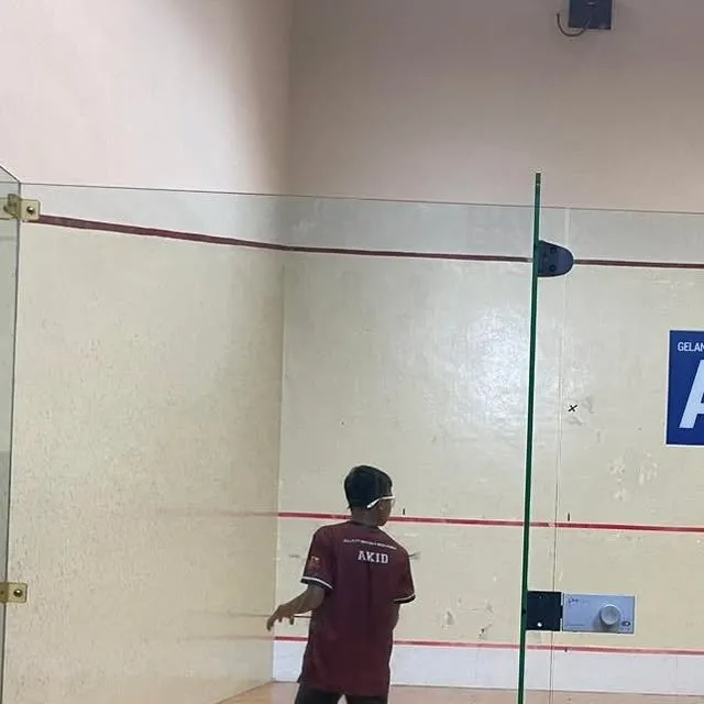 Kompleks Kejiranan presint 16 ,Putrajaya squash venue photo 3 of 7