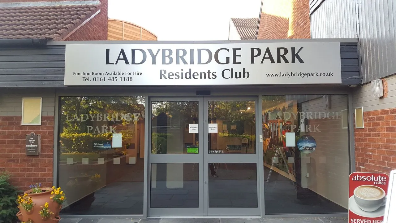 Ladybridge Park Residents Club squash venue photo 6 of 7