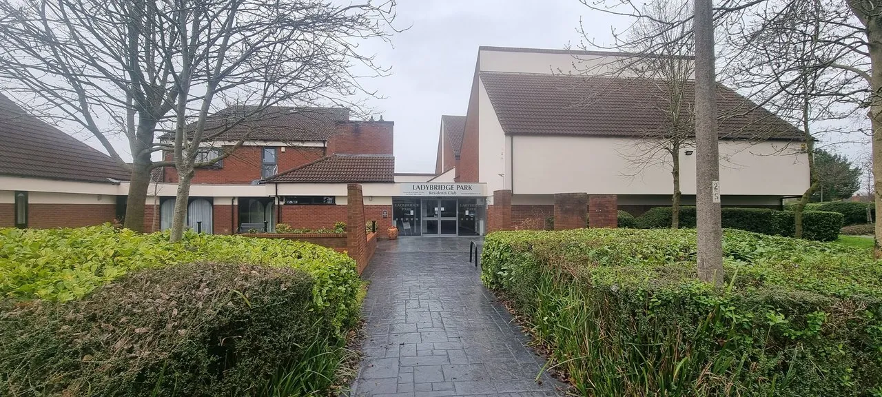 Ladybridge Park Residents Club squash venue photo 4 of 7