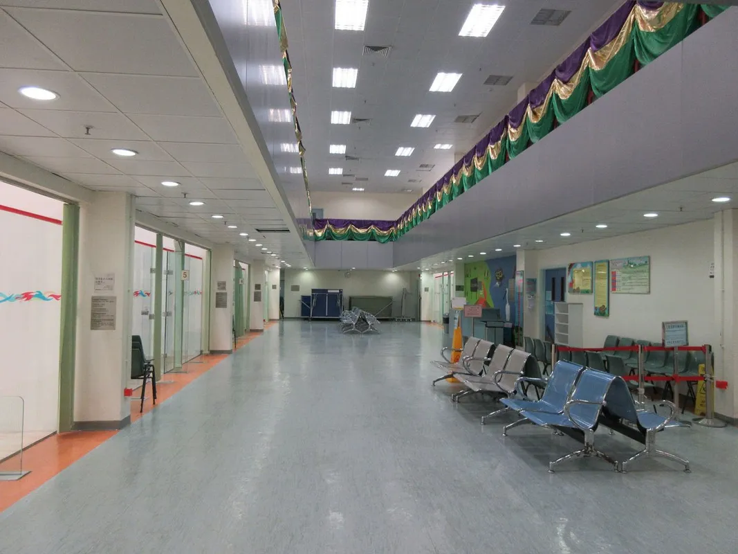 Lam Tin South Sports Centre squash venue photo 5 of 9