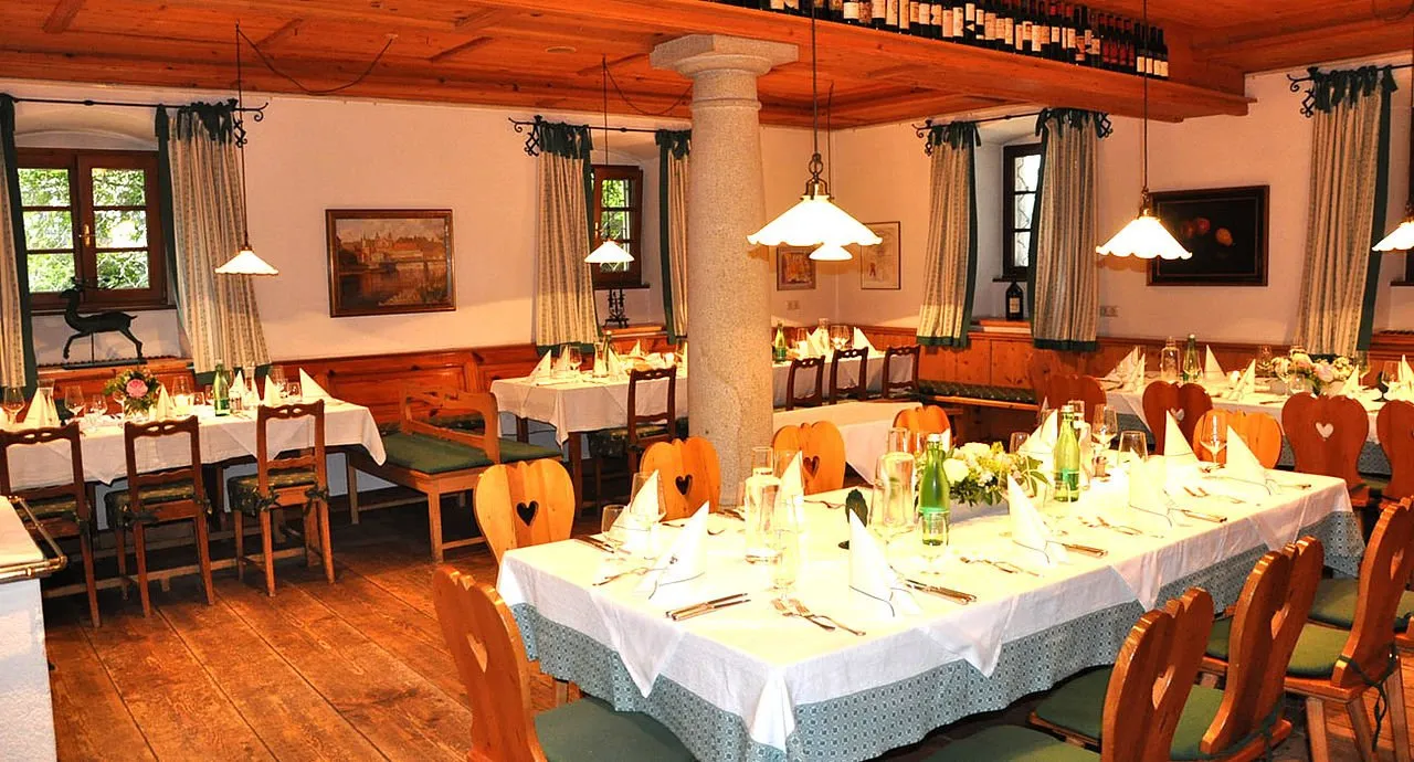 Landhotel Forsthof squash venue photo 2 of 2