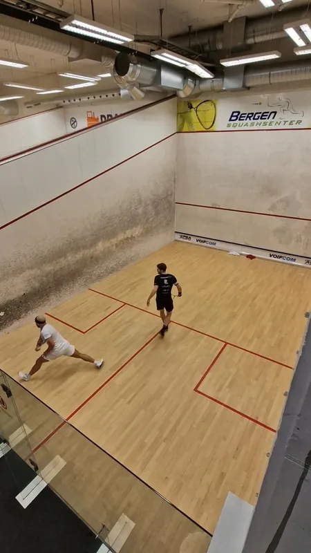 Lehmkuhlhallen squash venue photo 5 of 10