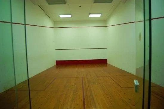 Leonardo Plaza Cypria Maris Beach Hotel & Spa squash venue photo 3 of 3