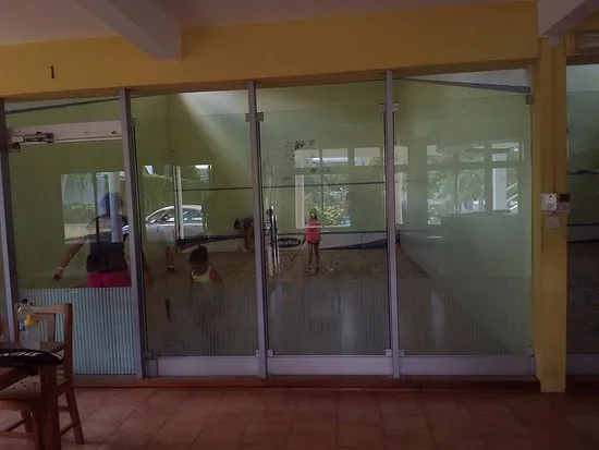 Le Tamarin Chambres d'hotes squash venue photo 5 of 5