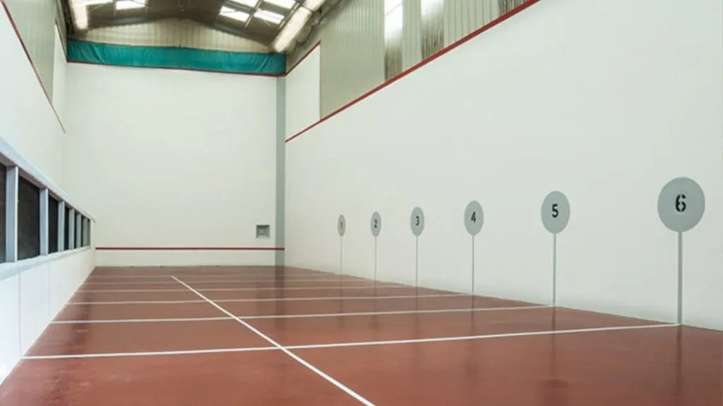 Le Trinquet Bordelais squash venue photo 9 of 10