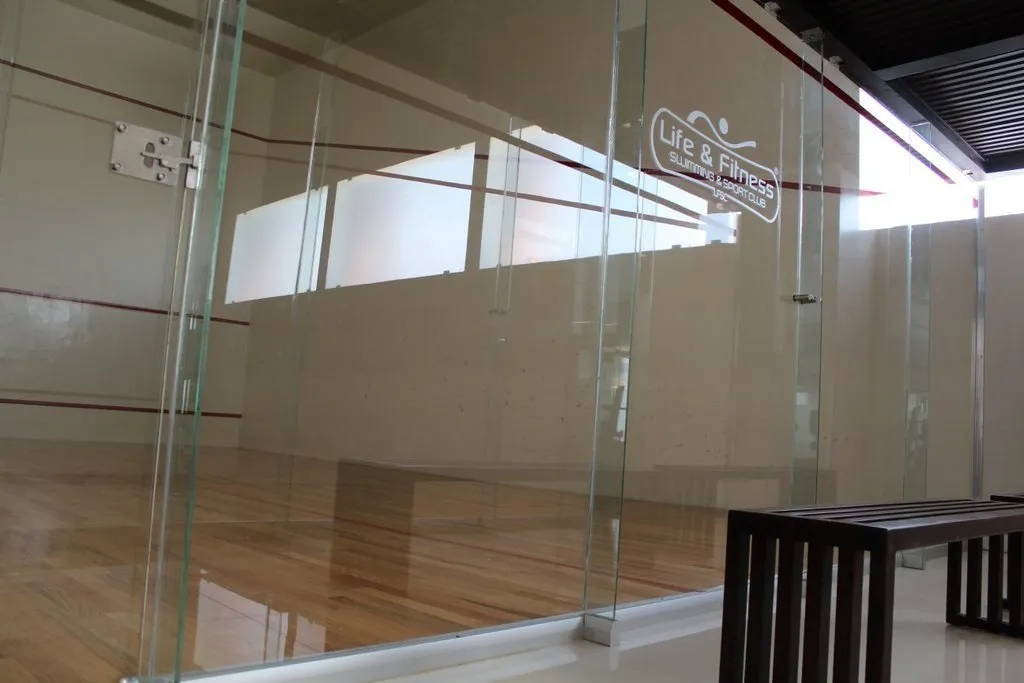 Life & Fitness leon squash venue photo 9 of 9