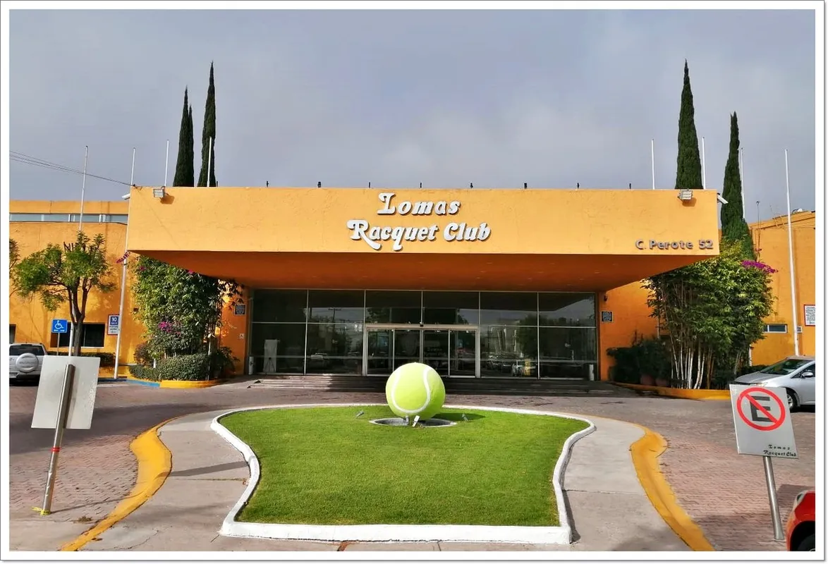 Lomas Racquet Club squash venue photo 2 of 2