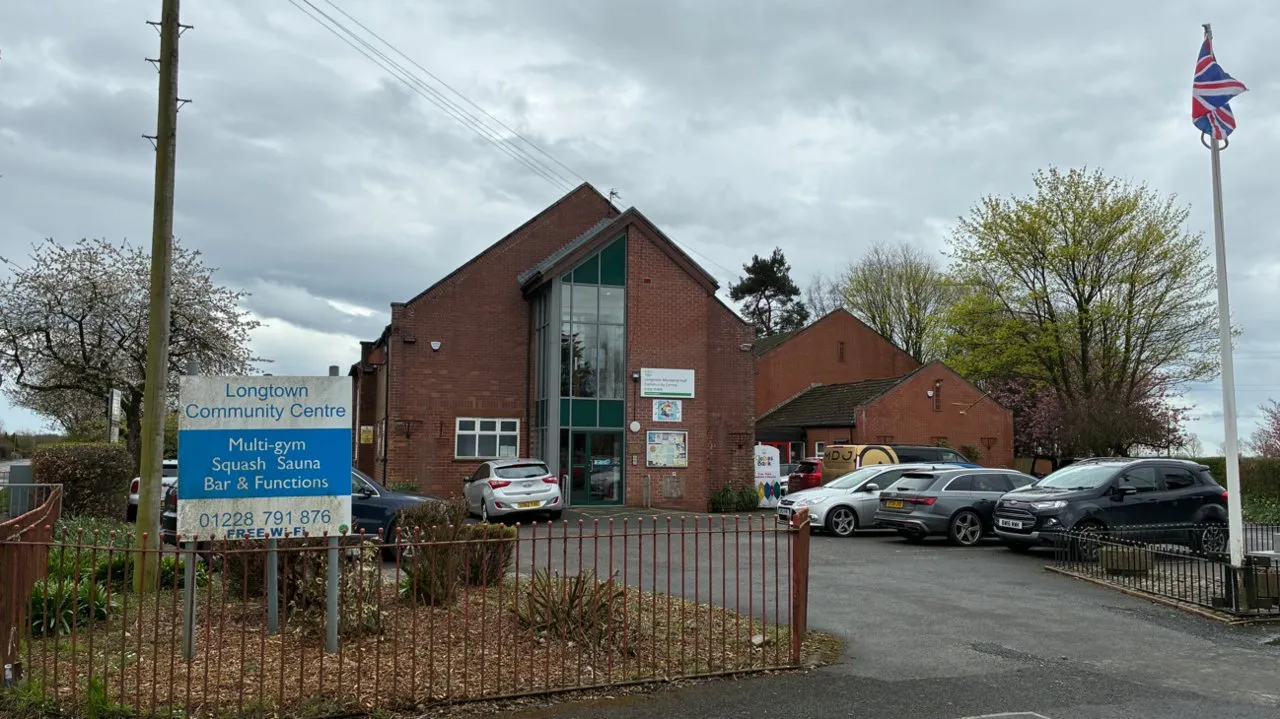 Longtown Community Centre squash venue photo 7 of 10
