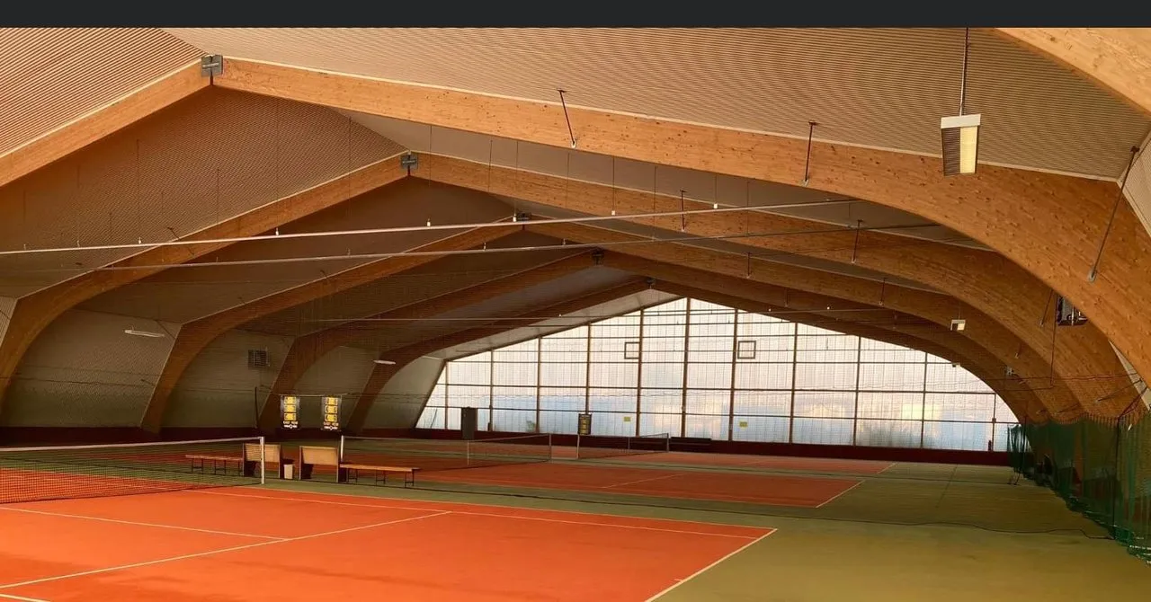Matchpoint Tennis & Squash - Center squash venue photo 1 of 5
