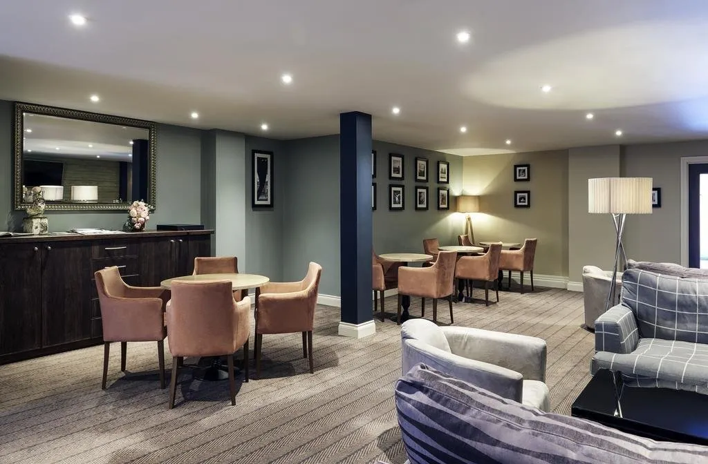 Mercure Shrewsbury Albrighton Hall Hotel And Spa squash venue photo 7 of 9
